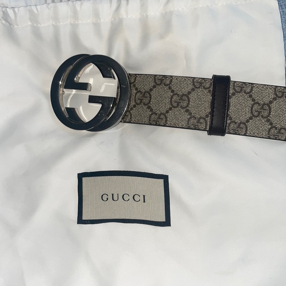 (Like new) Authentic Gucci belt